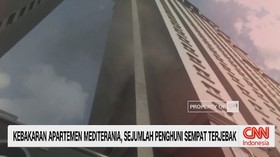 VIDEO: Kebakaran Apartemen Jakbar, Penghuni Terjebak Asap Panik