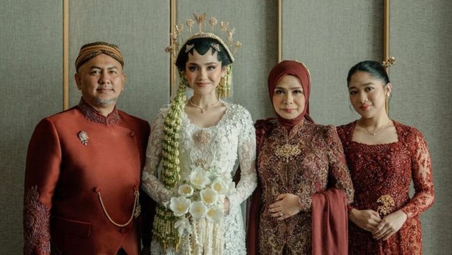Potret Sherina Adik Syifa Hadju Yang Ikut Curi Perhatian Di Pernikahan Sang Kakak