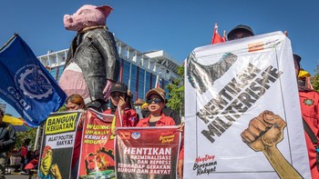FOTO: Peringatan Hari Buruh Menggema di Berbagai Daerah di Indonesia