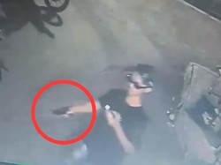 Geng Motor Diduga Bawa Pistol Rusak Kendaraan di Rumah Warga Makassar