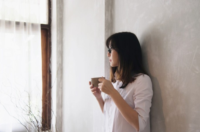 Orang ber-IQ yang memiliki sisi introvert suka menghabiskan waktu sendirian.