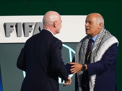 Pejabat Palestina Permalukan Infantino Usai Tolak Salami Delegasi Israel