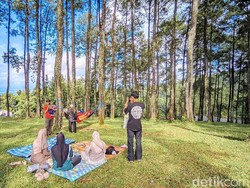 Sejuk di Kaki Gunung Sawal, Surga Tenang untuk Liburan Keluarga