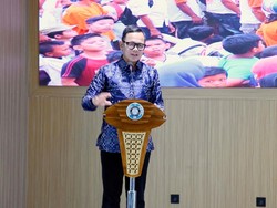 Wamendagri Tekankan Pentingnya Ideologi-Strategi dalam Kepemimpinan Daerah