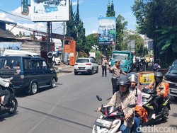 Libur Panjang May Day, Arus Lalin di Kawasan Wisata Lembang Meriah