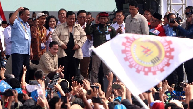 Prabowo Beri 5 Kado Buruh: UU PRT, Perlindungan Ojol, hingga Ratifikasi ILO 188