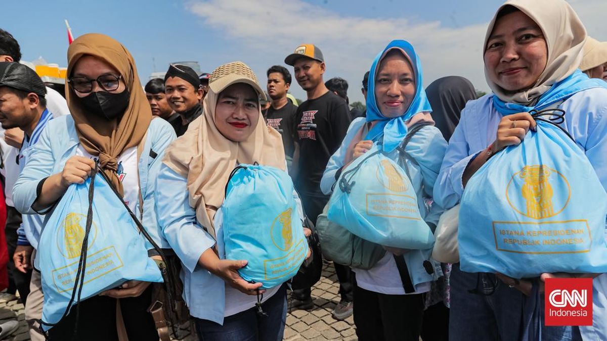 ICW Tuntut Pemerintah Buka Transparansi Dana Anggaran Sembako May Day
