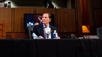 Senator AS Bocorkan Trump Mungkin Bersiap Serang Iran Lagi