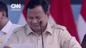 Prabowo Kaget Emak-emak May Day Heboh Saat Sebut Nama Seskab Teddy