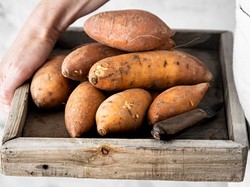Kandungan Gizi dan Manfaat Ubi Rebus, Apakah Cocok untuk Diet?