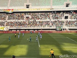 Persebaya Vs PSBS Biak Tanpa Gol di Babak Pertama