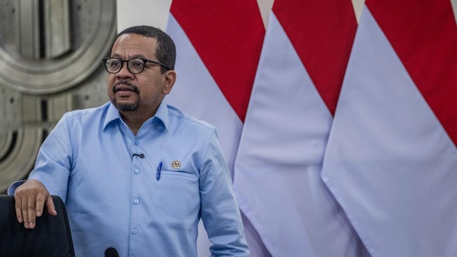Pernyataan Kepala Bakom Muhammad Qodari ini merespons tudingan Amien Rais terhadap Sekretaris Kabinet Teddy Indra Wijaya yang terkonfirmasi berbasis hoaks.
