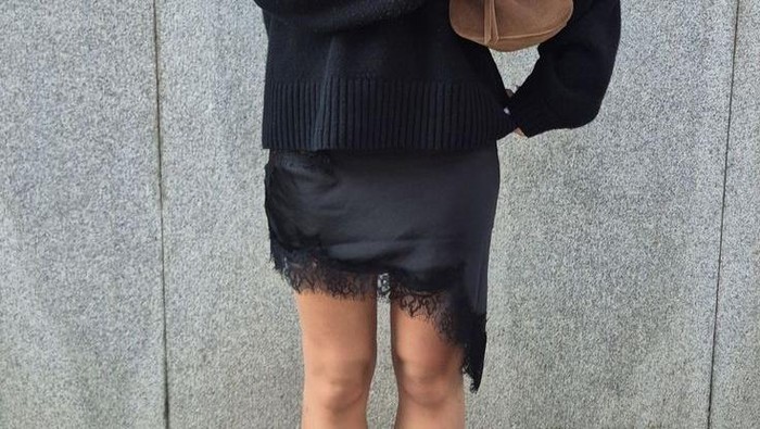 Fashion Must-Have! 3 Rok Midi Ini Buat Gaya Musim Panas 2026 Kamu Chic