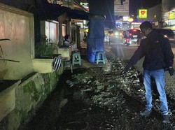 Pria di Sukabumi Tewas Dikeroyok Alami Luka Tusuk, Polisi Kejar Pelaku