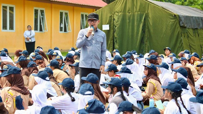 Bagi Bima, pemimpin tidak hanya dituntut memiliki visi yang jelas, tetapi juga mampu menunjukkan jalan serta memimpin langsung untuk mencapai tujuan tersebut.