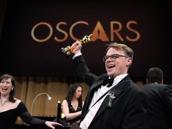 Piala Oscar Milik Sutradara Pavel Talankin Raib di Bagasi Pesawat
