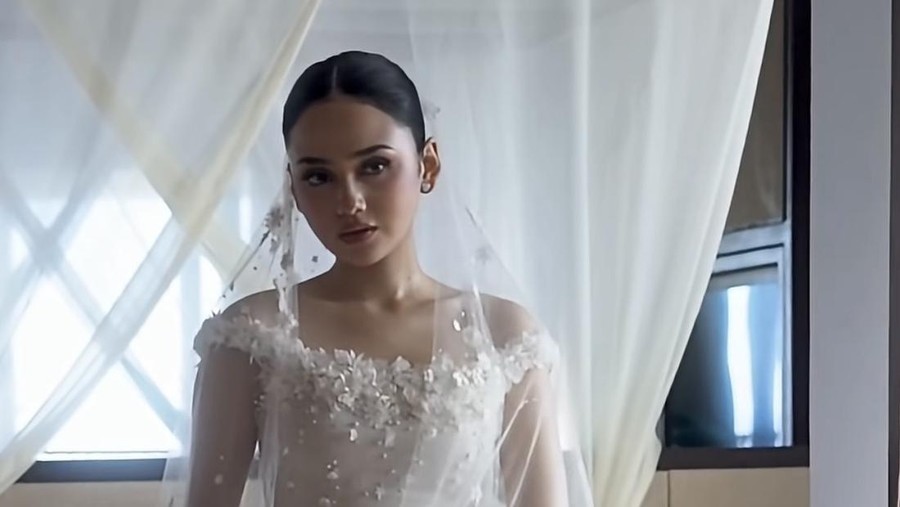 Syifa Hadju