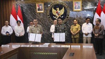 Mendagri Tito Saksikan Kerja Sama PSEL Danantara dan DKI Jakarta