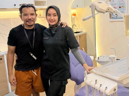 Cella 'Kotak' Wujukan Keinginan Istri Dokter Buka Klinik Gigi, Dipuji Mencintai Ugal-ugalan