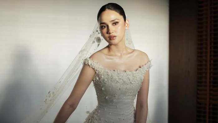 Deretan Gaun Pengantin Syifa Hadju saat Pesta Penikahan di Bali