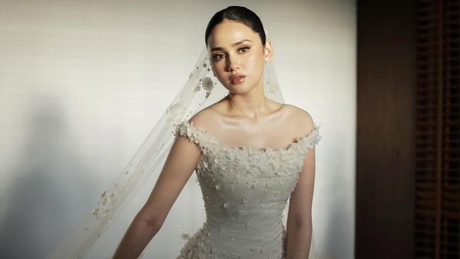 Deretan Gaun Pengantin Syifa Hadju saat Pesta Penikahan di Bali