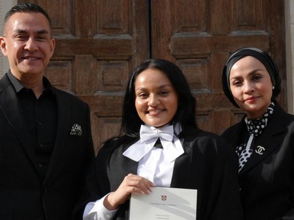 Kuliah S2, Anak Ferdy Hasan Jadi Lulusan Terbaik Master of Business Administration Cambridge University