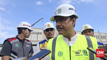 Sepatu Sekolah Rakyat Rp700 Ribu Jadi Sorotan, Aslinya Rp179 Ribu