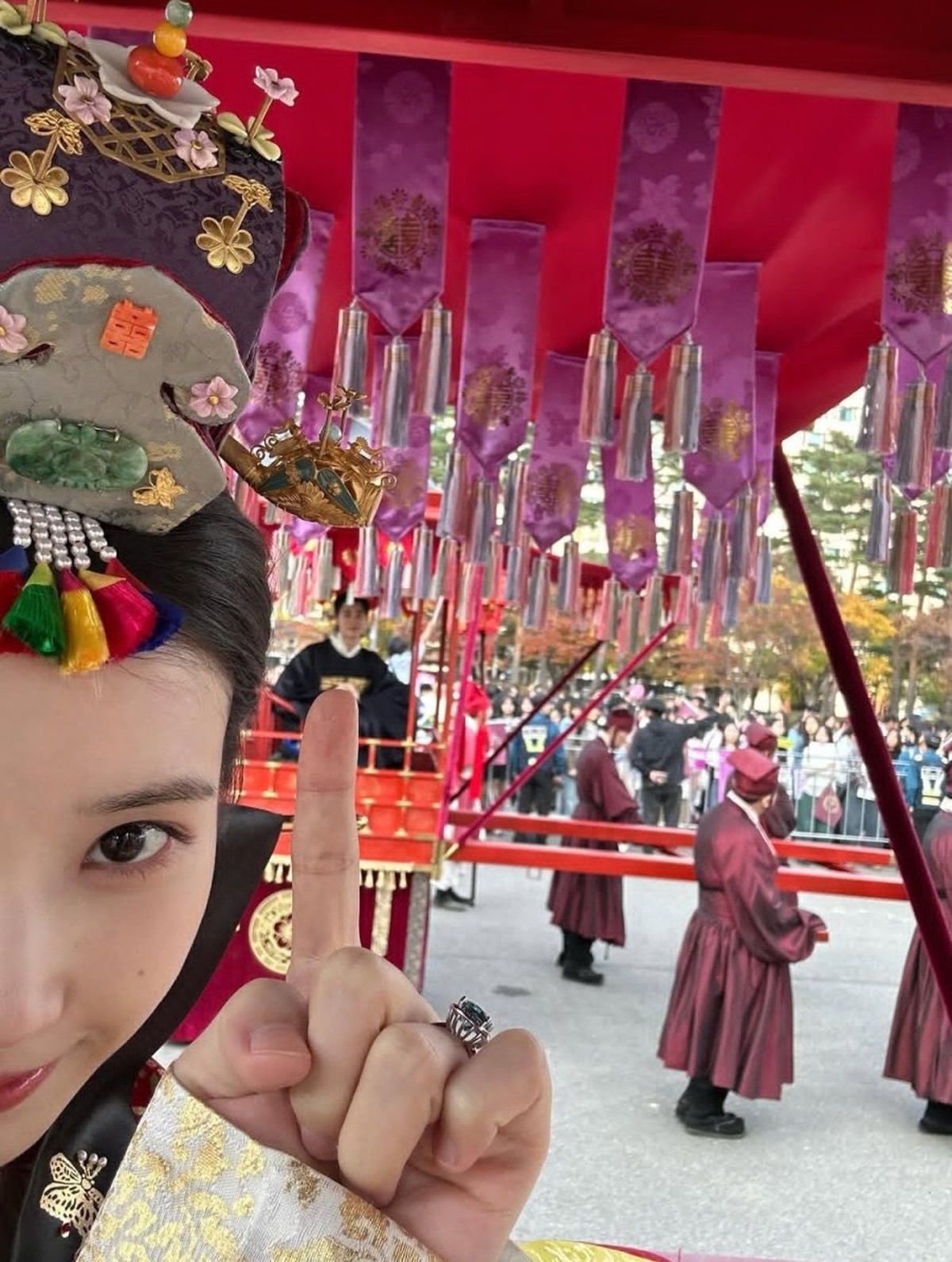 Adegan pernikahan dan malam pertama IU-Byeon Woo Seok yang viral di drama Korea Perfect Crown&period;