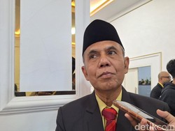 Anggaran BBM Pejabat di Mataram Disunat 50%, Layanan Publik Aman