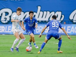 PSIM Kalah 0-1 dari Persib
