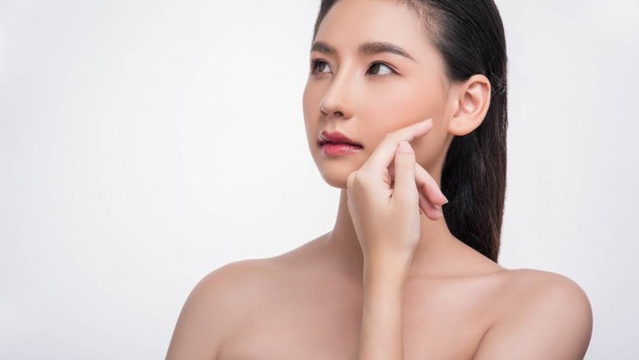 4 Kebiasaan yang Menyebabkan Kulit Wajah Kering