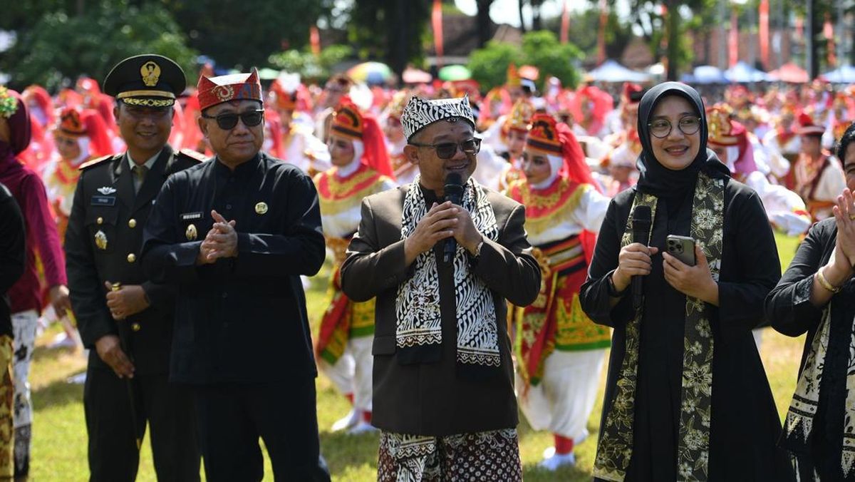 Peringati Hardiknas, Abdul Mu'ti Ucapkan Terima Kasih ke Guru