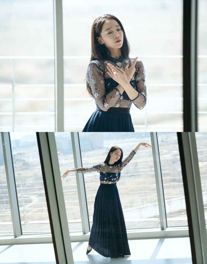 Pada 2019, Shin Hye Sun didapuk sebagai seorang balerina bernama Lee Yeon Seo di Angel&rsquo;s Last Mission: Love. Sejak mengalami insiden di atas panggung hingga membuatnya buta, ia berubah menjadi keras kepala, sinis, dan arogan./ Foto: soompi.com