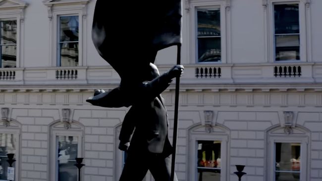 Patung Terbaru Banksy Muncul di London