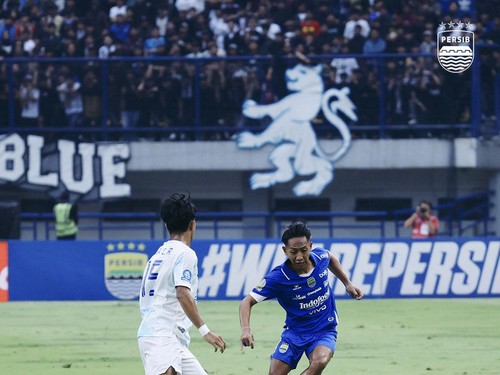 Hasil Super League: Hajar PSIM, Persib Jaga Jarak dari Borneo