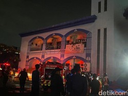 5 Korban Dievakuasi dari Kebakaran Sport Center Semarang