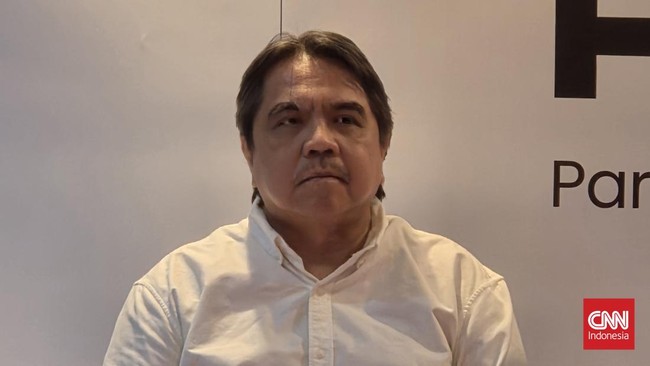 Ade Armando mundur dari PSI setelah kasus hukum dengan Jusuf Kalla (JK). Dia cemas partai dan Jokowi kena dampak negatif.