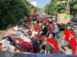 Sempat Viral, Tumpukan Sampah di Tabanan Akhirnya Dibersihkan