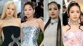 FOTO: BLACKPINK Curi Perhatian di Met Gala 2026