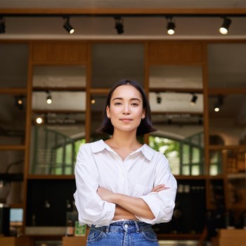 5 Cara Mengenali Orang dengan IQ Tinggi Dilihat dari Gaya Berpakaian Menurut Ilmu Psikologi