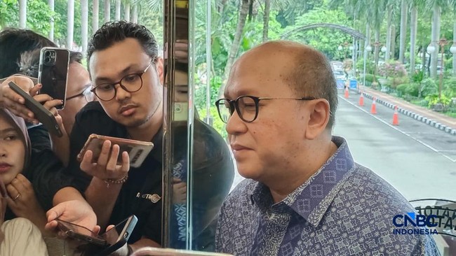 Ekonomi RI Tumbuh 5,61%, Bos Danantara Respons Gini