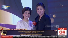 Wadirut Bank Artha Graha Christina Raih Penghargaan Leading Women