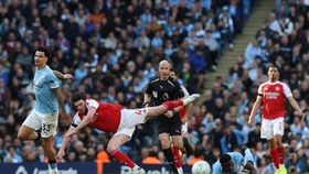 Legenda Liverpool Prediksi Arsenal Juara usai Man City Terpeleset