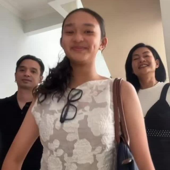 <p>Dalam video tersebut, Oncy bersama istri dan putrinya tengah membuat konten <em>outfit check</em>. &ldquo;Menyesuaikan vibe dengan keluarga,&rdquo; tulis Enditha, dikutip dari laman Instagram <em>@endith_bubi_,</em> Selasa (5/5/2026).&nbsp;(Foto: Instagram @endith_bubi_)</p>