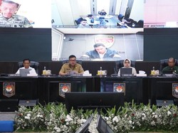 Kemendagri Minta Daerah Tak Lengah Meski Inflasi April Terkendali di 2,42%