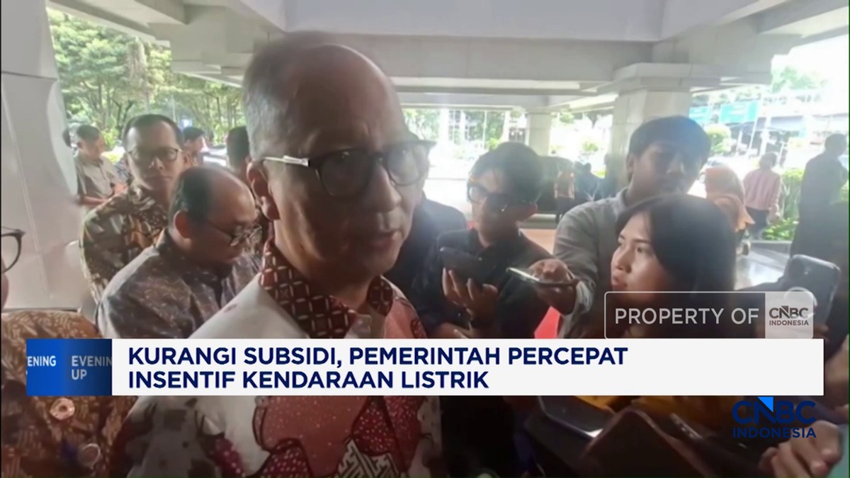 Video: Kurangi Subsidi, Pemerintah Percepat Insentif Kendaraan Listrik