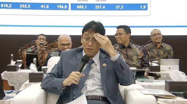Menkeu Target Ekonomi 6% di Tengah Rupiah Terlemah Setahun — Optimisme vs Realitas Pasar