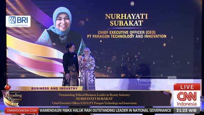 Founder PT Paragon Technology and Innovation Nurhayati Subakat berhasil meraih penghargaan dalam ajang Indonesia Leading Women Awards 2026.