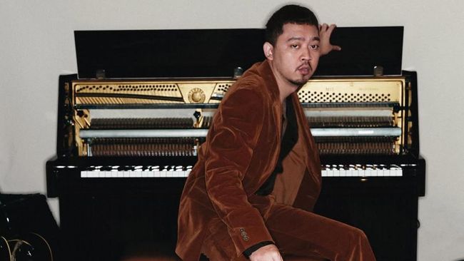 Lirik Lagu Riddle of The Night - Pamungkas