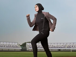 Tetap Aktif Tanpa Takut Matahari! Jaket Anti UV Stylish yang Siap Temani Workout Harian!